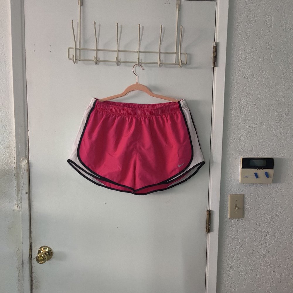 Neon Pink 3in Inseam Athletic Shorts with built-in underwear from Nike - XL